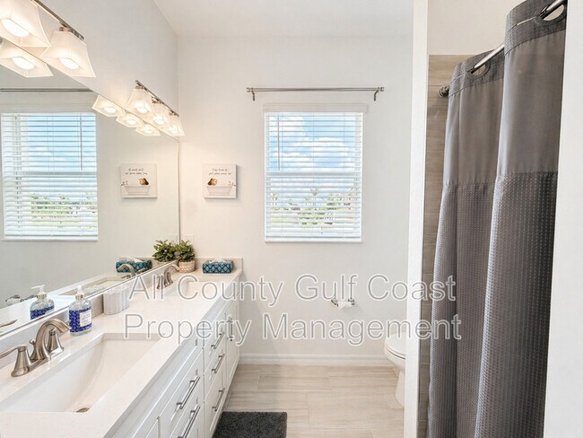 Building Photo - 5628 Lightning Whelk Ln