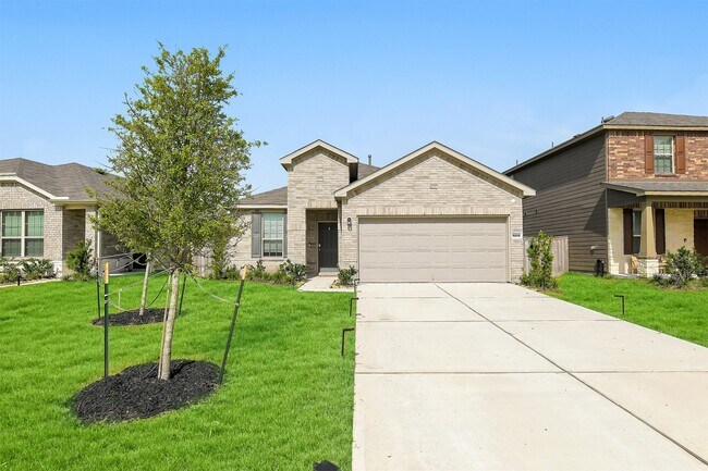 Primary Photo - 16910 Elm Grove Road