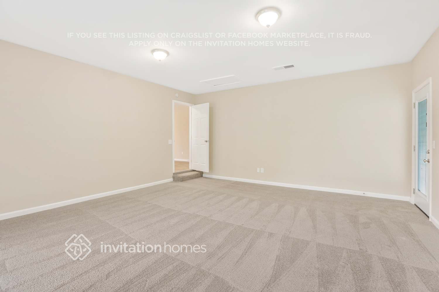 Building Photo - 610 Woodcrest Manor Dr
