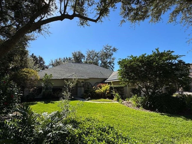 Building Photo - 10324 Pointview Ct