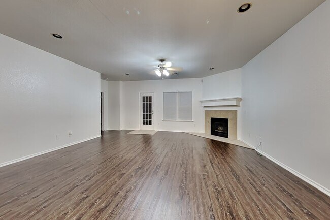 Building Photo - 7008 Eagles Landing