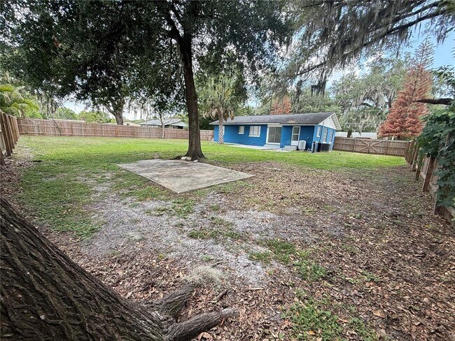 Building Photo - 13 Volusia Dr