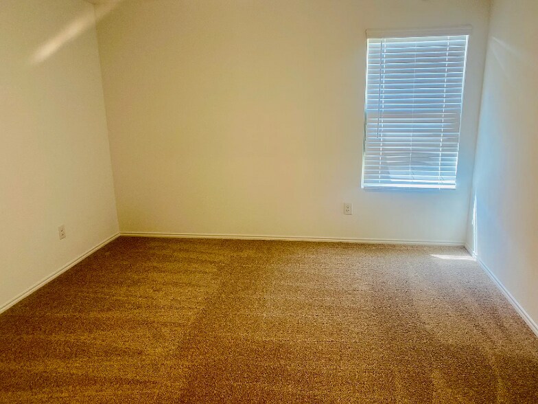 Building Photo - 1408 Vattier St