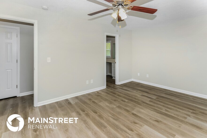 Building Photo - 1616 Quail Run SW