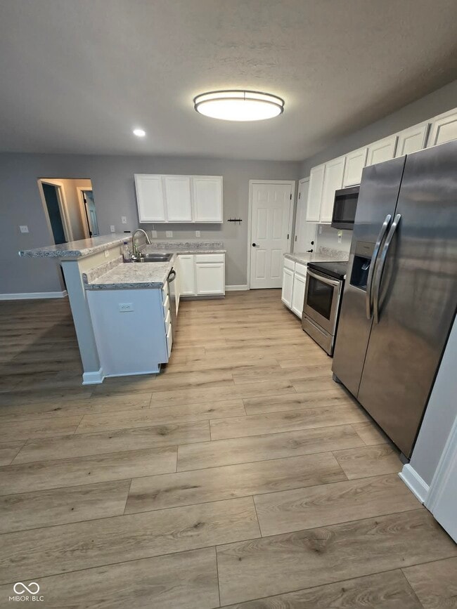 Building Photo - 481 Villa Meadow Dr