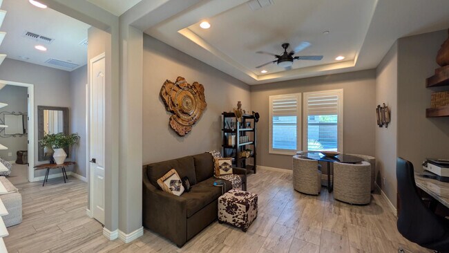 Building Photo - 11004 E Ajave Dr