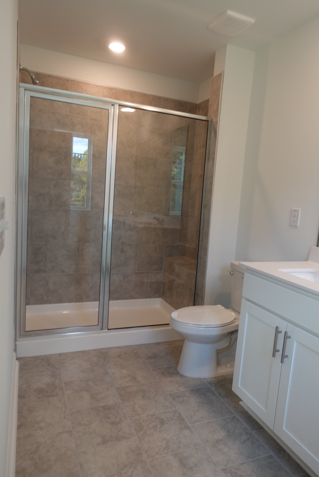 Building Photo - 1110 Weavers Trce Dr