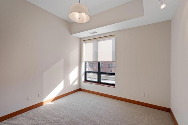 Building Photo - 100 3rd Ave S