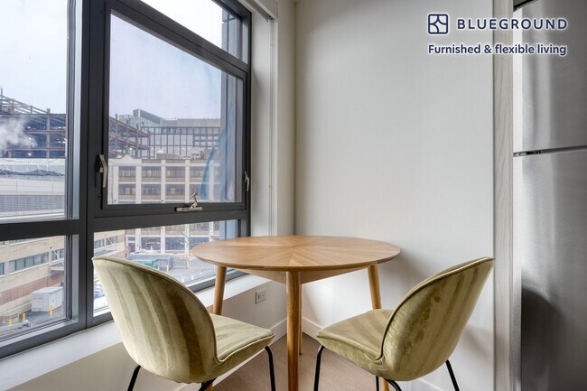 Building Photo - 771 Beacon St