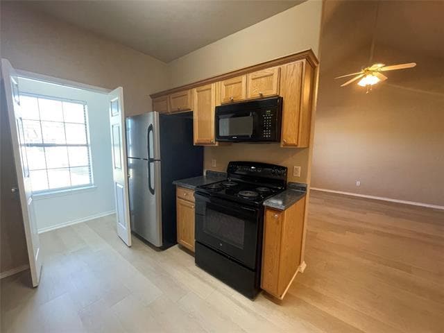 Building Photo - 101 Sunburst Ct