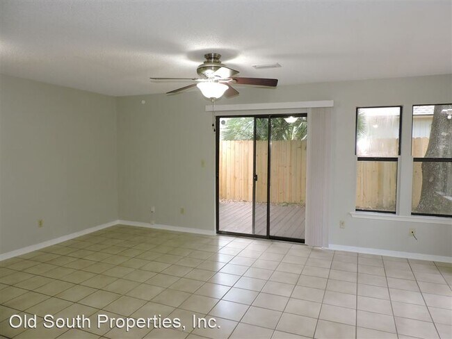 Building Photo - 3501 Parkwood Ave