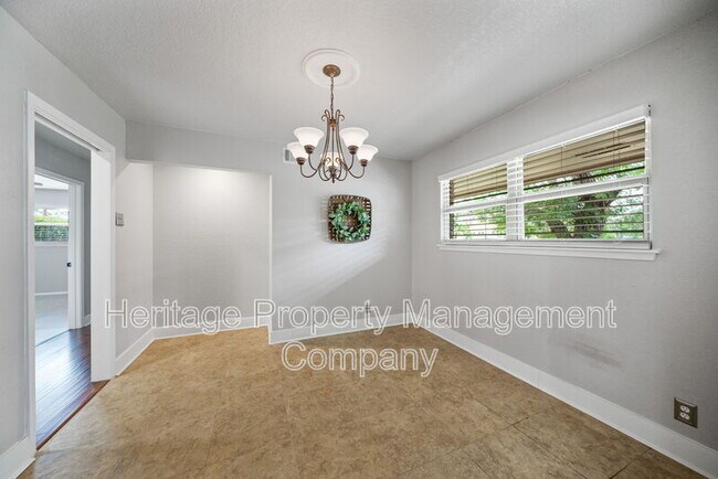 Building Photo - 434 Winfield Blvd