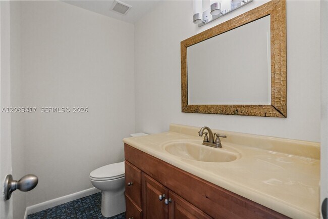 Building Photo - 1749 SW 81st Ln