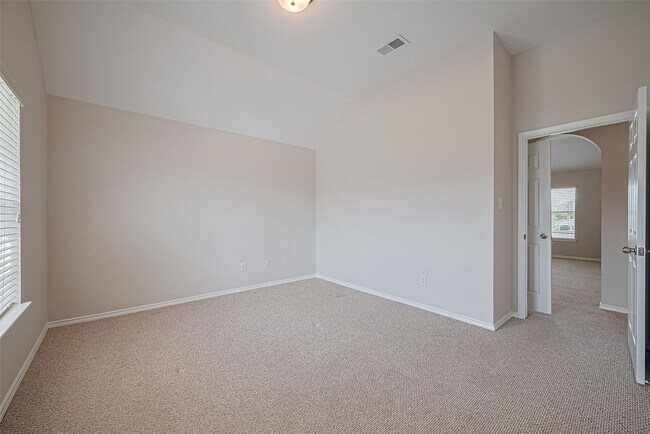 Building Photo - 20834 Avery Cove Ln
