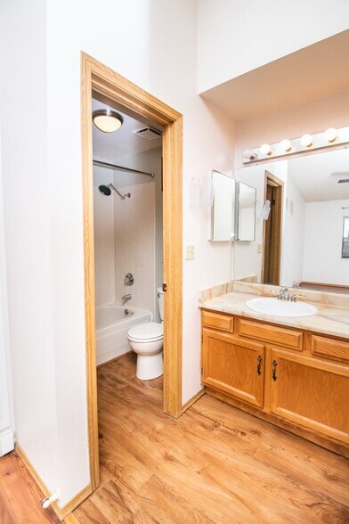 Building Photo - 5742 Stoney Pass Dr