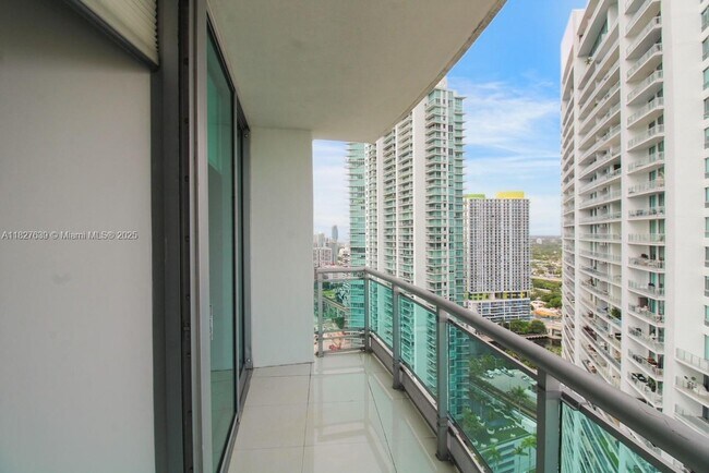 Building Photo - 350 S Miami Ave