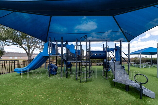 Building Photo - 1215 Kempton Chase Pkwy