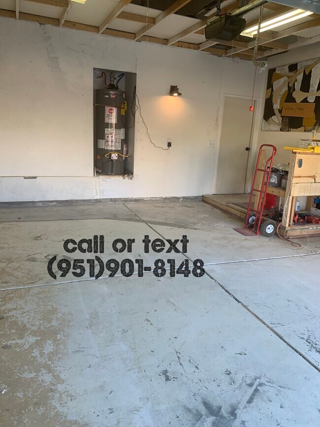Building Photo - 13957 Doria Cir