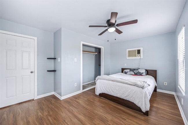 Building Photo - 68 Annette Ln