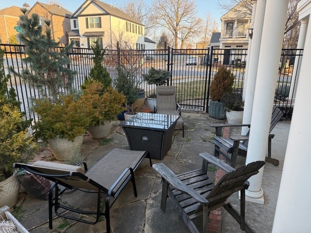 Building Photo - 2415 E Frontier Elm Dr