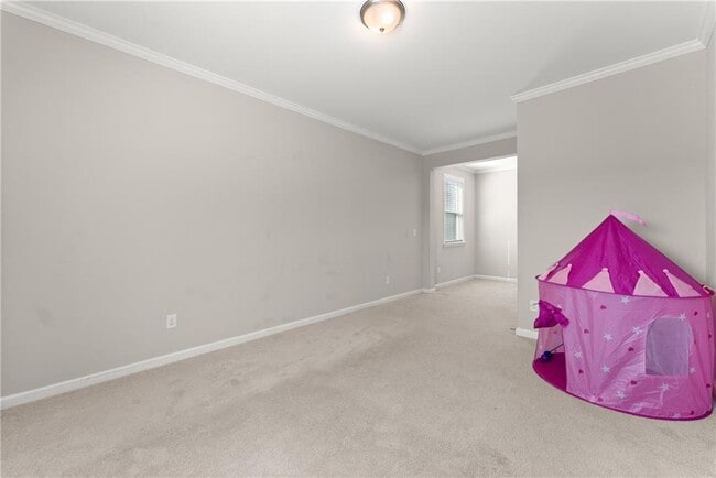 Building Photo - 156 Round Pond Dr