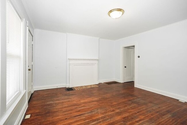 Building Photo - 1185 S 22nd St