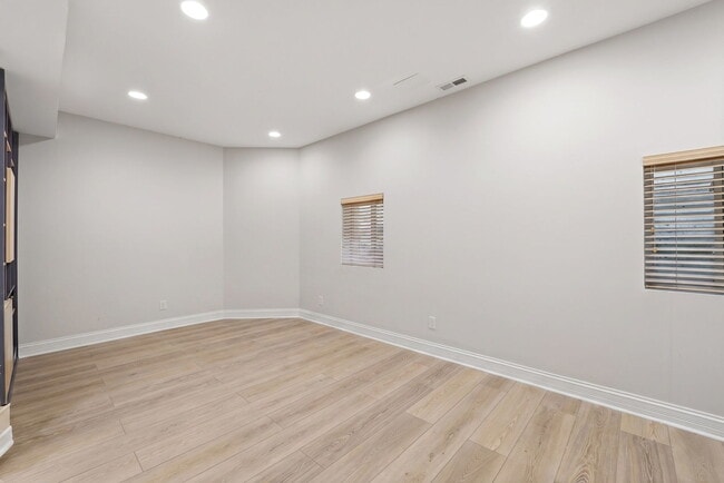 Building Photo - 2181 2nd St