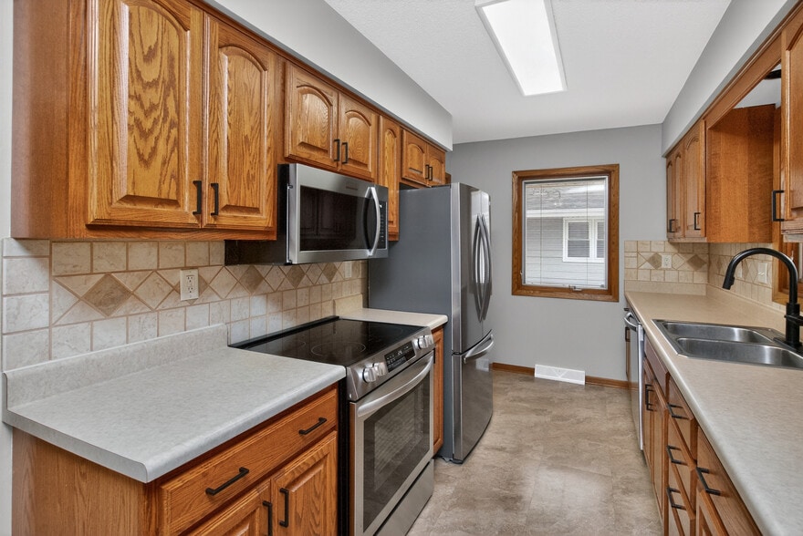 Building Photo - 3816 82nd St