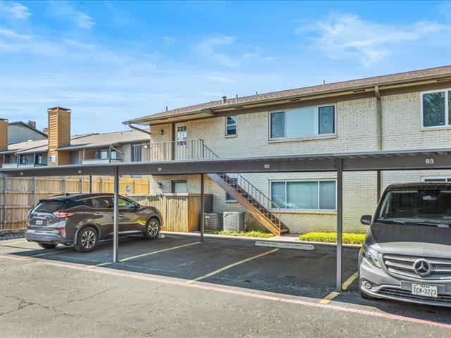 Building Photo - 10650 Steppington Dr