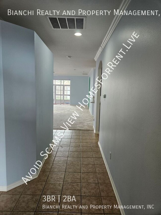 Building Photo - 16735 Shanlow Ct