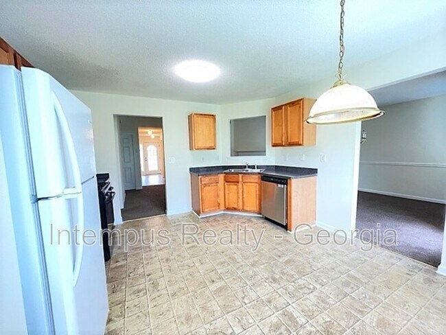 Building Photo - 4389 Persian Ct SW