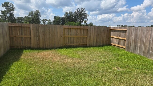 Building Photo - 952 Pertuso Ln