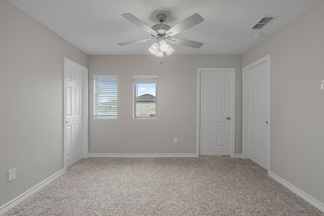 Building Photo - 1506 Sombras Dr