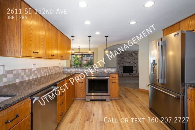 Building Photo - 2611 SE 152nd Ave
