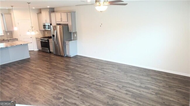 Building Photo - 3310 Reagan Way
