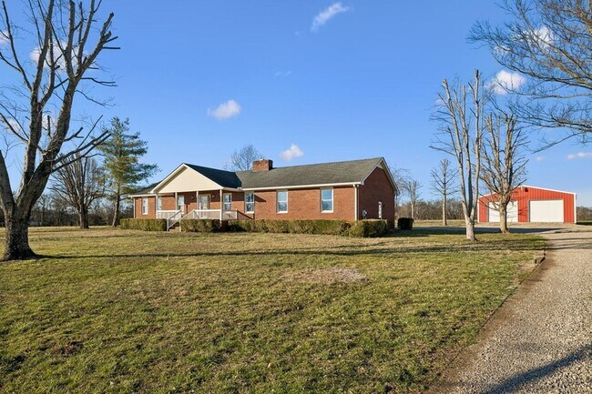 Building Photo - 353 Branham Mill Rd