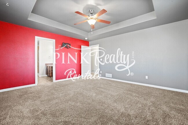 Building Photo - 10026 Intrepid Way