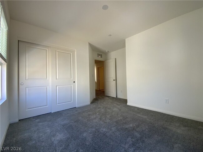Building Photo - 3240 Avernus Ave
