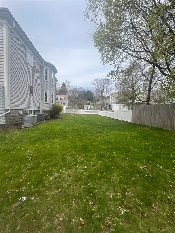 Building Photo - 334 Lincoln Ave