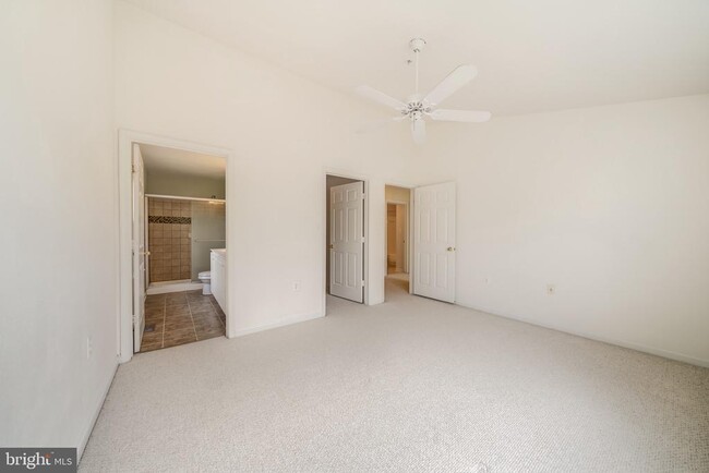Building Photo - 13024 Cabin Creek Rd