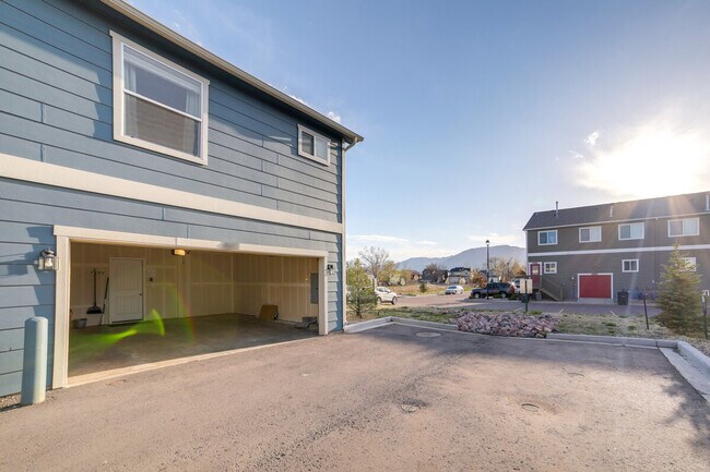 Building Photo - 4603 Ports Down Ln