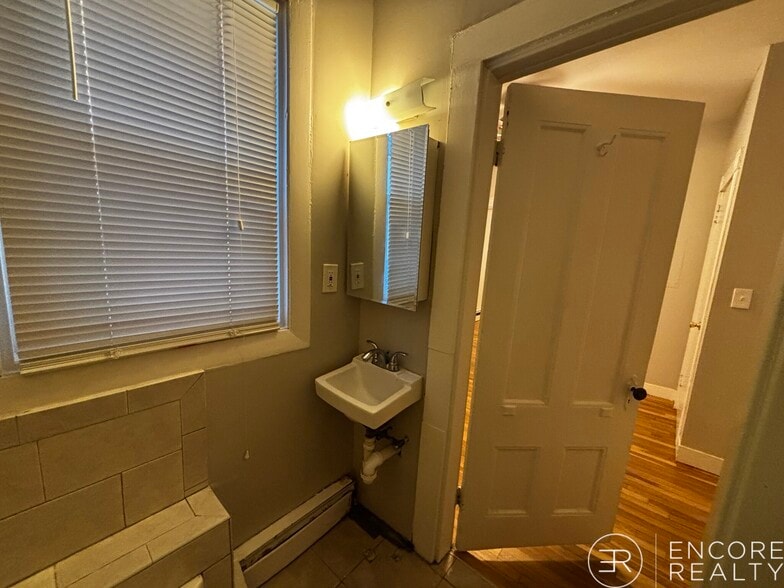 Building Photo - 26 John F. Kennedy St