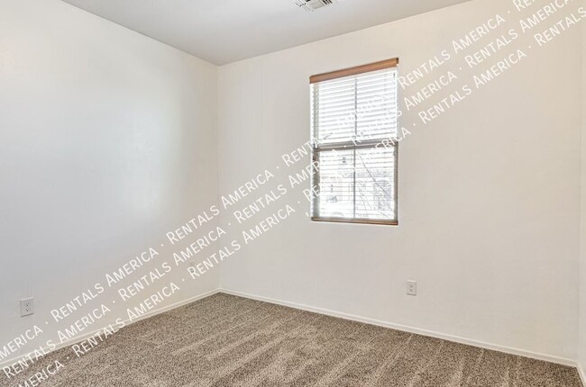 Building Photo - 6855 S Benedetti Ct