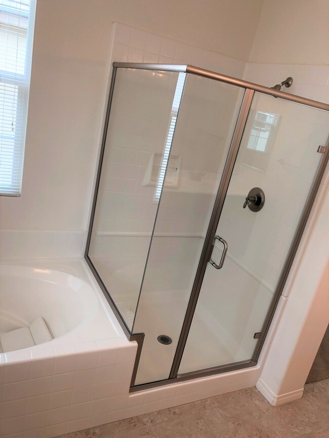 Building Photo - 2873 S Via Belamaria