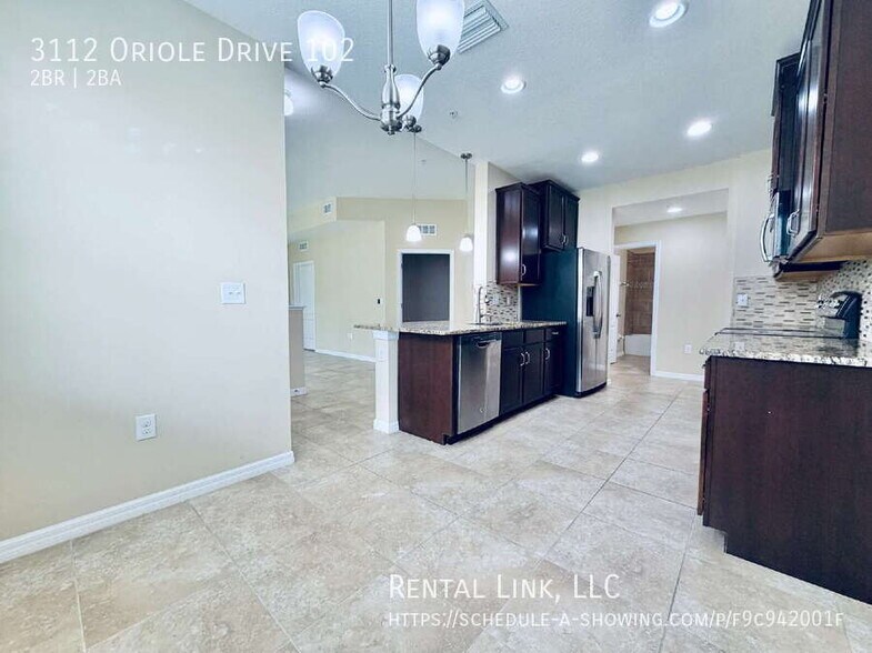 Building Photo - 3112 Oriole Dr