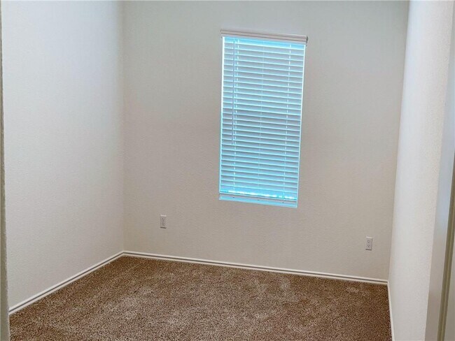 Building Photo - 428 Gabriels Bluff Dr