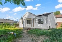 Building Photo - Unit 2