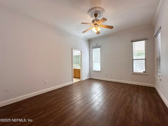 Building Photo - 3995 Leatherwood Dr