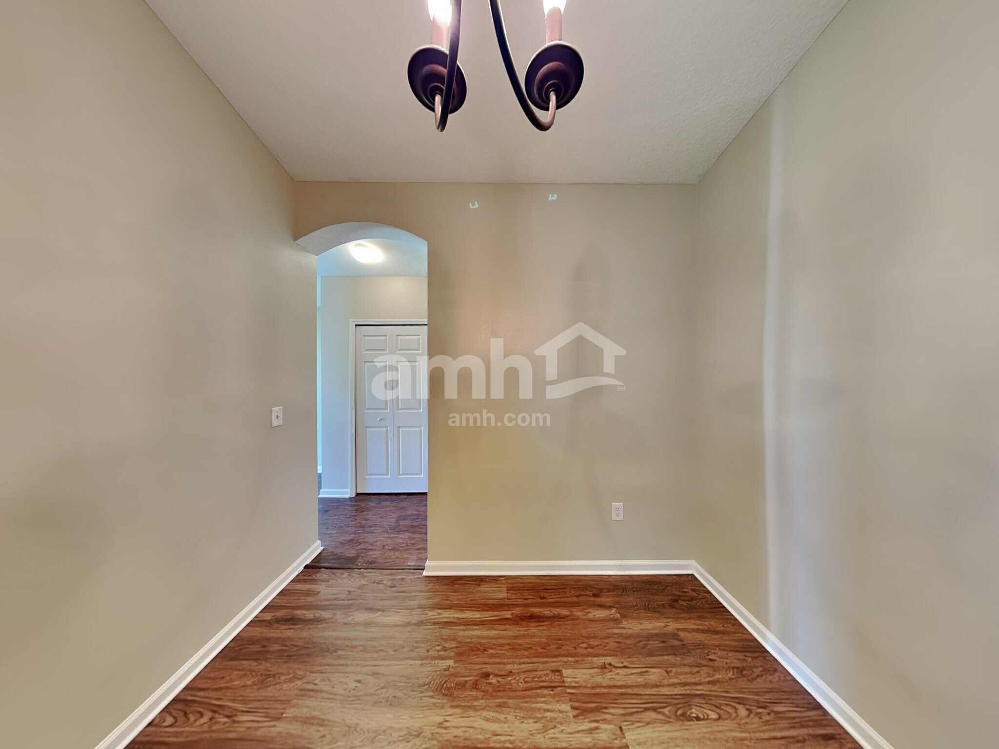 Building Photo - 2684 Oak Haven Dr