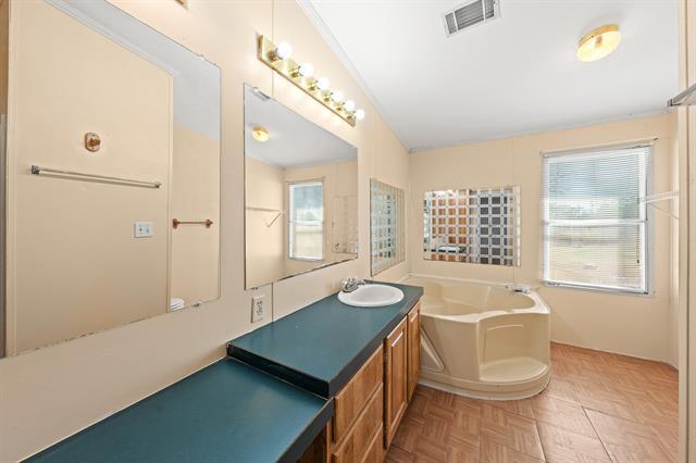 Building Photo - 7308 Pica Dr